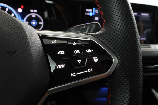 Volkswagen Golf 2.0 TSI GTI Panorama, Digitaldash, Trekhaak