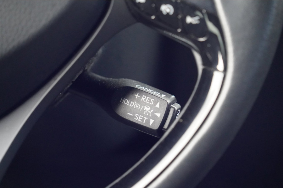 Toyota C-HR 2.0 Hybrid Launch Edition / 1e Eigenaar / 29dkm NAP / Navi / Camera / Cruise / JBL Audio