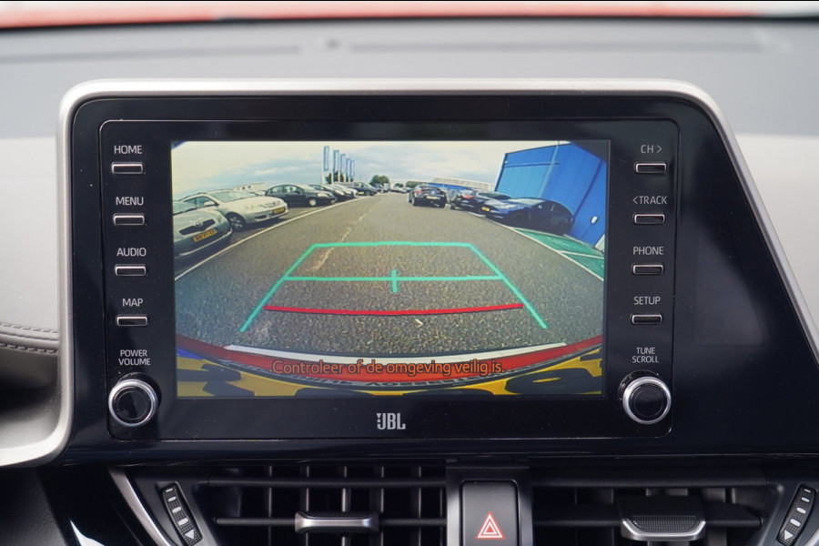 Toyota C-HR 2.0 Hybrid Launch Edition / 1e Eigenaar / 29dkm NAP / Navi / Camera / Cruise / JBL Audio