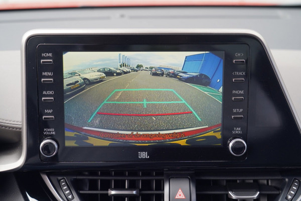 Toyota C-HR 2.0 Hybrid Launch Edition / 1e Eigenaar / 29dkm NAP / Navi / Camera / Cruise / JBL Audio