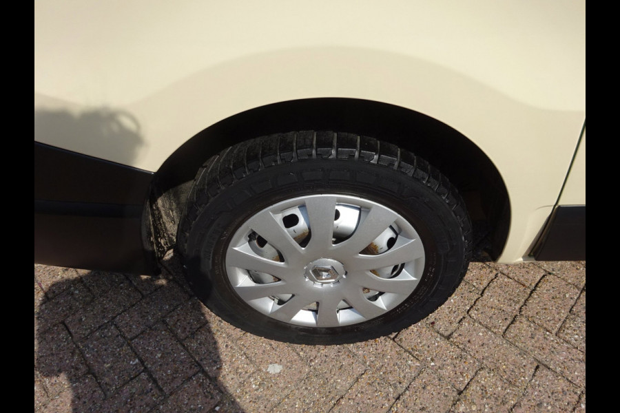 Renault Trafic 1.6 dCi T29 L1H1 AIRCO NAVIGATIE CRUISE CONTROL PDC 3 ZITS