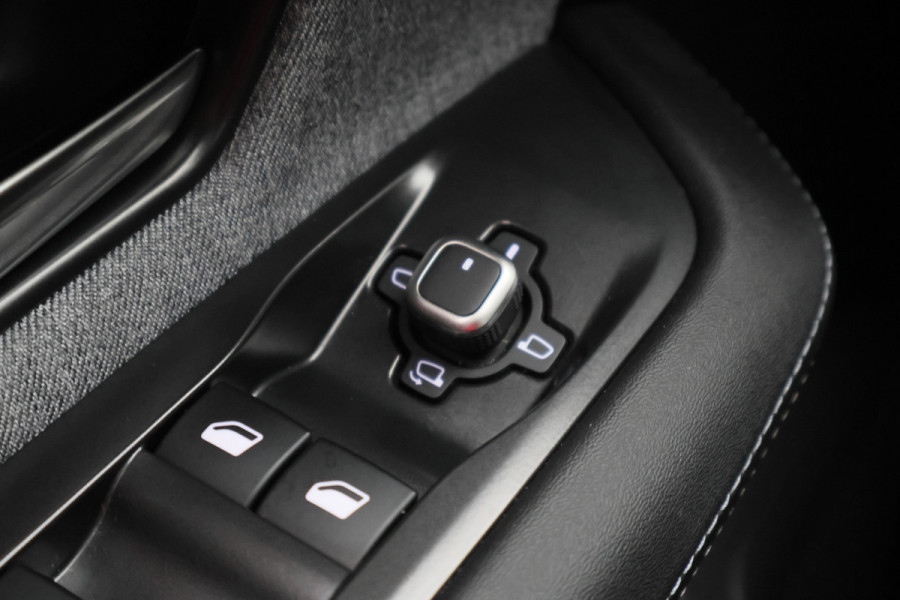 Opel Grandland 1.2 Turbo Hybrid Edition Virtual Cockpit, Keyless, ACC, Apple Carplay, Dodehoeksensor, PDC, 19"