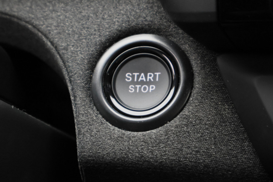 Opel Grandland 1.2 Turbo Hybrid Edition Virtual Cockpit, Keyless, ACC, Apple Carplay, Dodehoeksensor, PDC, 19"