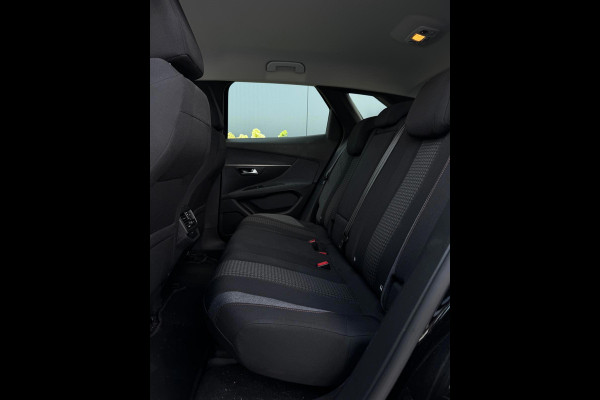 Peugeot 3008 1.2 PureTech Active Pack Business | Camera | Lane assist