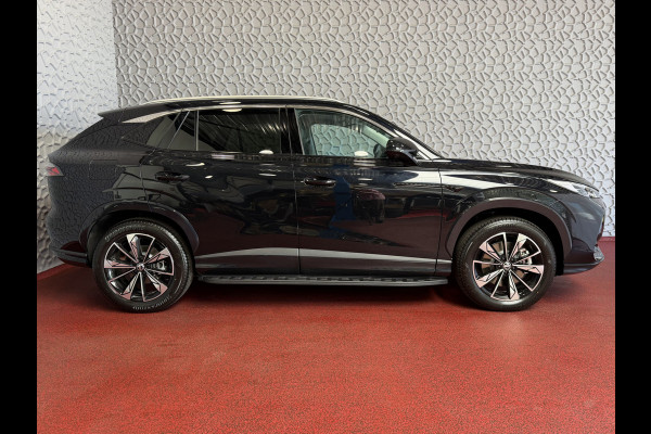MG MG HS PHEV 1.5 TGDI LUXURY PHEV PLUG-IN HYBRIDE | LEER | 272PK NIEUWE AUTO | >1.000 KM TOTAAL BEREIK | 360° CAMERA | ELEKTRISCHE ACHTERKLEP