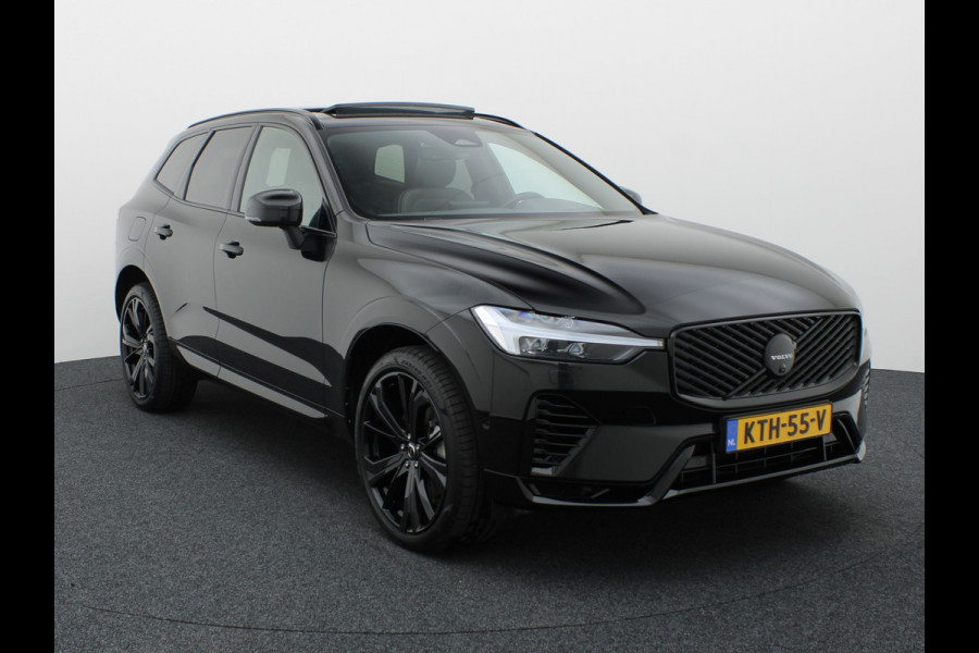 Volvo XC60 2.0 T6 Plug-in hybrid AWD Plus Dark | Trekhaak | Panodak | Dode Hoek | 360 Camera | Harman Kardon | Head Up | Elek. Klep | Prijs Rijklaar !!