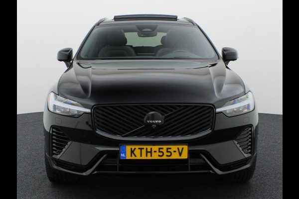 Volvo XC60 2.0 T6 Plug-in hybrid AWD Plus Dark | Trekhaak | Panodak | Dode Hoek | 360 Camera | Harman Kardon | Head Up | Elek. Klep | Prijs Rijklaar !!