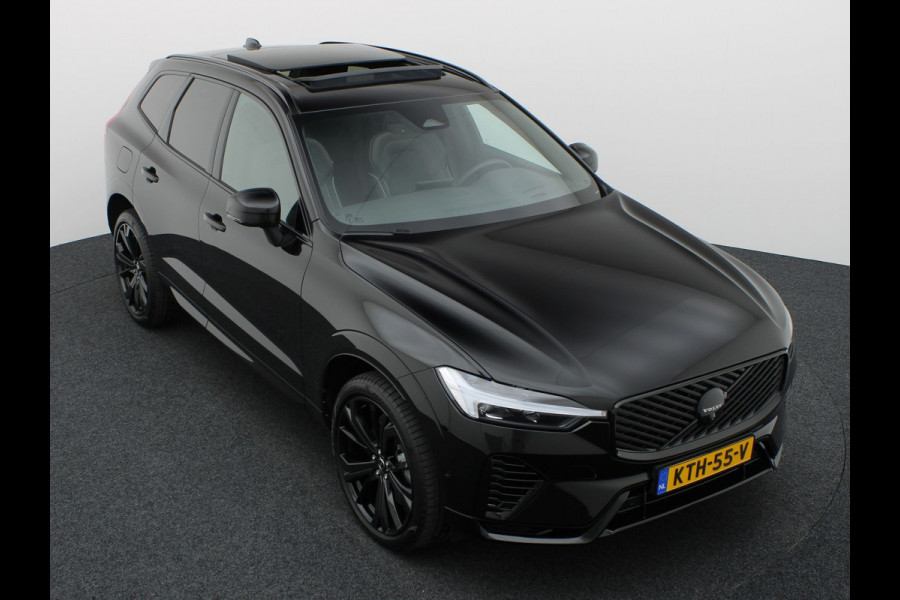 Volvo XC60 2.0 T6 Plug-in hybrid AWD Plus Dark | Trekhaak | Panodak | Dode Hoek | 360 Camera | Harman Kardon | Head Up | Elek. Klep | Prijs Rijklaar !!