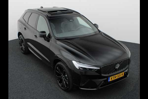 Volvo XC60 2.0 T6 Plug-in hybrid AWD Plus Dark | Trekhaak | Panodak | Dode Hoek | 360 Camera | Harman Kardon | Head Up | Elek. Klep | Prijs Rijklaar !!