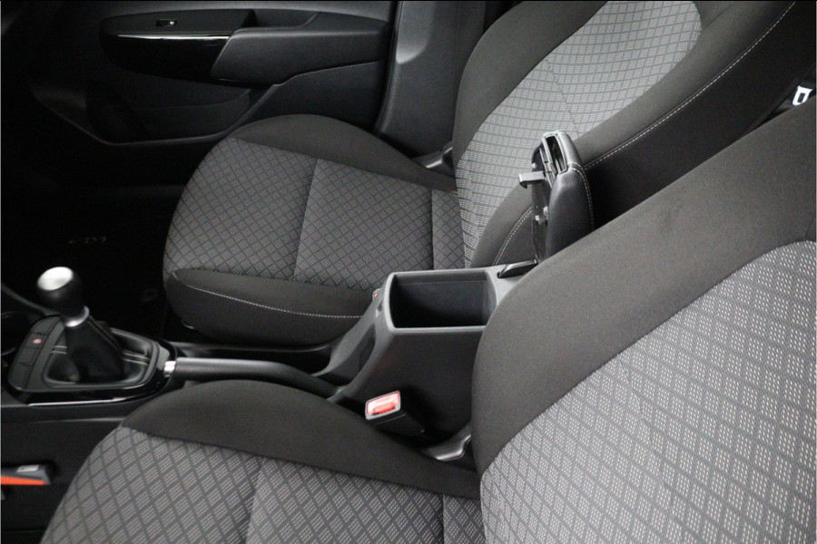 Kia Picanto 1.0 DPI DynamicLine Achteruitrijcamera - Navigatie - Airco - Cruise Control - Apple Carplay / Android Auto Fabrieksgarantie tot 04-2032