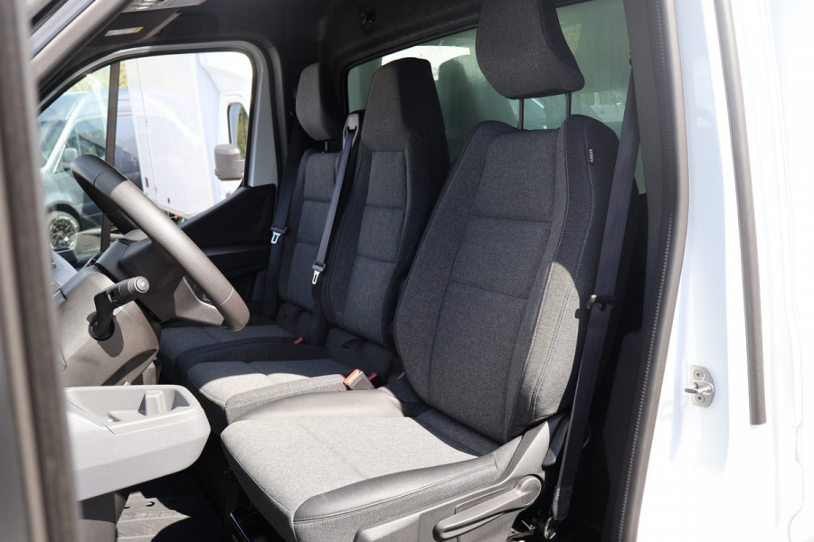 Renault Master T35 2.0 dCi 170pk Bakwagen met Achterdeuren