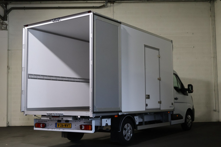 Renault Master T35 2.0 dCi 170pk Bakwagen met Achterdeuren