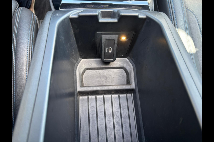 BMW iX3 High Executive 80 kWh 285 PK | M Pakket | Panoramadak | 360 graden camera | Sportstoelen | Harman/kardon | Keyless entry | Elektrische achterklep | Stoelverwarming | Head Up Display