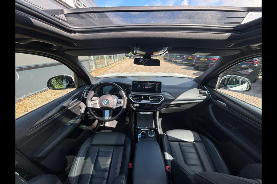 BMW iX3 High Executive 80 kWh 285 PK | M Pakket | Panoramadak | 360 graden camera | Sportstoelen | Harman/kardon | Keyless entry | Elektrische achterklep | Stoelverwarming | Head Up Display