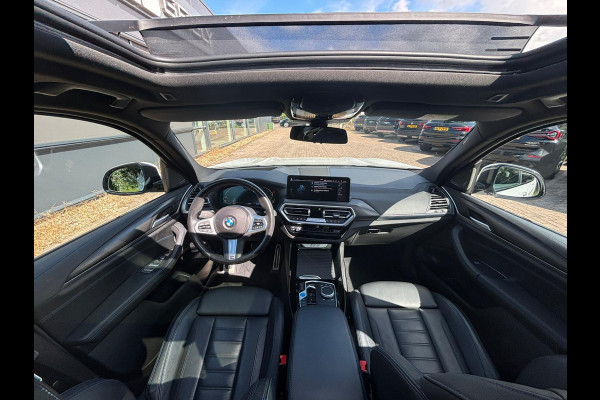 BMW iX3 High Executive 80 kWh 285 PK | M Pakket | Panoramadak | 360 graden camera | Sportstoelen | Harman/kardon | Keyless entry | Elektrische achterklep | Stoelverwarming | Head Up Display