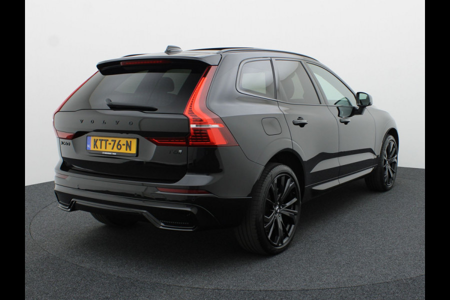 Volvo XC60 2.0 T6 Plug-in hybrid AWD Plus Dark | Panodak | Trekhaak | Elk. A-klep | Apple Carplay / Adroid | Memory Seats | Harman Kardon | Prijs Rijklaar !!