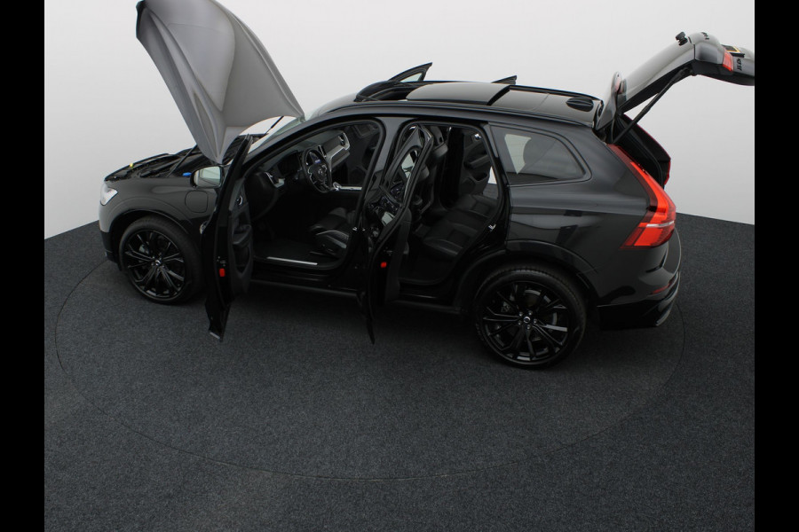 Volvo XC60 2.0 T6 Plug-in hybrid AWD Plus Dark | Panodak | Trekhaak | Elk. A-klep | Apple Carplay / Adroid | Memory Seats | Harman Kardon | Prijs Rijklaar !!