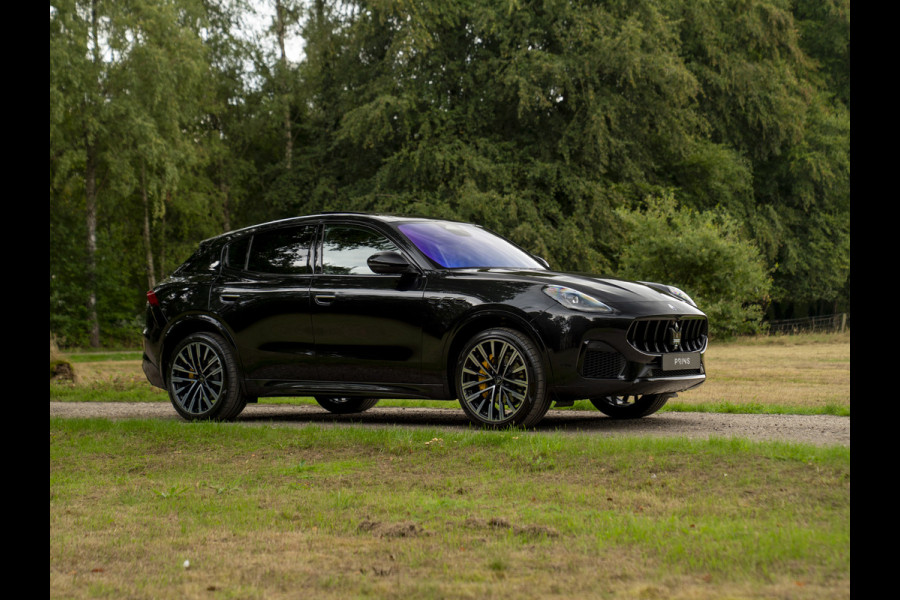 Maserati Grecale Modena 330pk | Luchtvering | Pano-dak | Carbon interieur | Sonus Faber