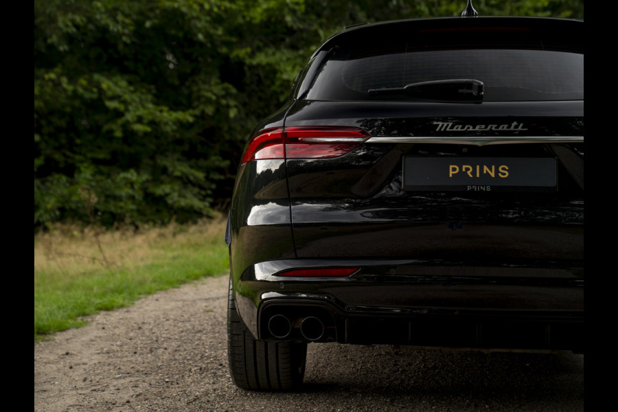 Maserati Grecale Modena 330pk | Luchtvering | Pano-dak | Carbon interieur | Sonus Faber