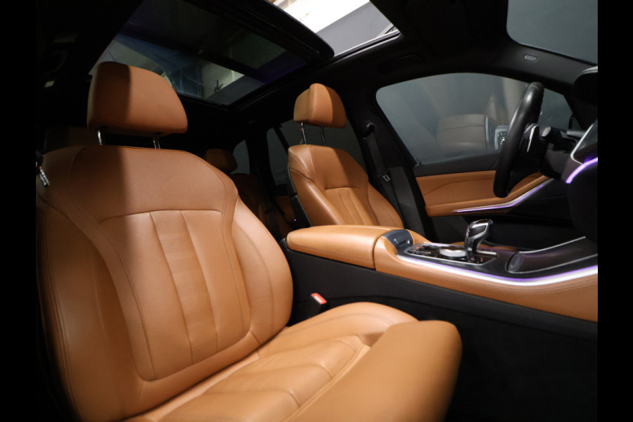 BMW X5 xDrive45e M Sport [MAXTON DESIGN, SCHUIFKANTELDAK, TREKHAAK INKLAPBAAR, BMW LASER, 360 CAMERA, ADAPTIVE CRUISE, LUCHTVERING, APPLE CARPLAY, MEMORY SEATS, STOELVERWARMING, NIEUWSTAAT]