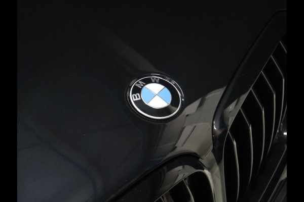 BMW X5 xDrive45e M Sport [MAXTON DESIGN, SCHUIFKANTELDAK, TREKHAAK INKLAPBAAR, BMW LASER, 360 CAMERA, ADAPTIVE CRUISE, LUCHTVERING, APPLE CARPLAY, MEMORY SEATS, STOELVERWARMING, NIEUWSTAAT]
