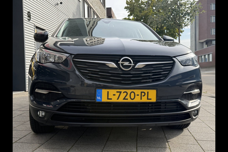 Opel Grandland X 1.2 Turbo 120 Jaar Edition - AUTOMAAT I Navigatie / Apple CarPlay I Airco I Sport velgen I PDC I