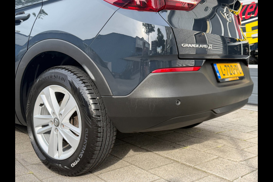 Opel Grandland X 1.2 Turbo 120 Jaar Edition - AUTOMAAT I Navigatie / Apple CarPlay I Airco I Sport velgen I PDC I