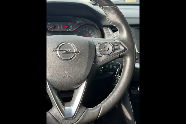Opel Grandland X 1.2 Turbo 120 Jaar Edition - AUTOMAAT I Navigatie / Apple CarPlay I Airco I Sport velgen I PDC I