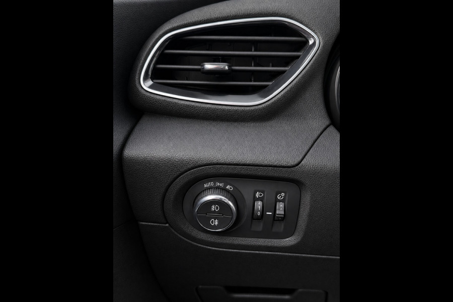 Opel Grandland X 1.2 Turbo 120 Jaar Edition - AUTOMAAT I Navigatie / Apple CarPlay I Airco I Sport velgen I PDC I