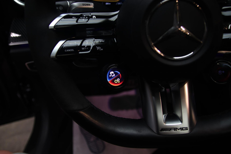 Mercedes-Benz E-Klasse AMG E63s E63 s PANO-CARBON-360-MULTI BEAM