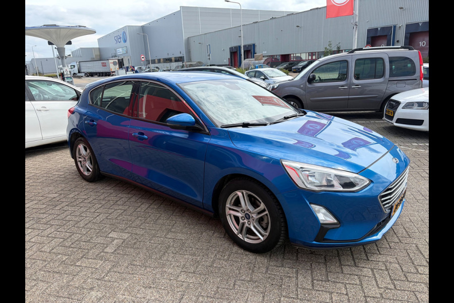 Ford Focus 1.0 EcoBoost Trend Edition Business / carplay / parkeerhulp