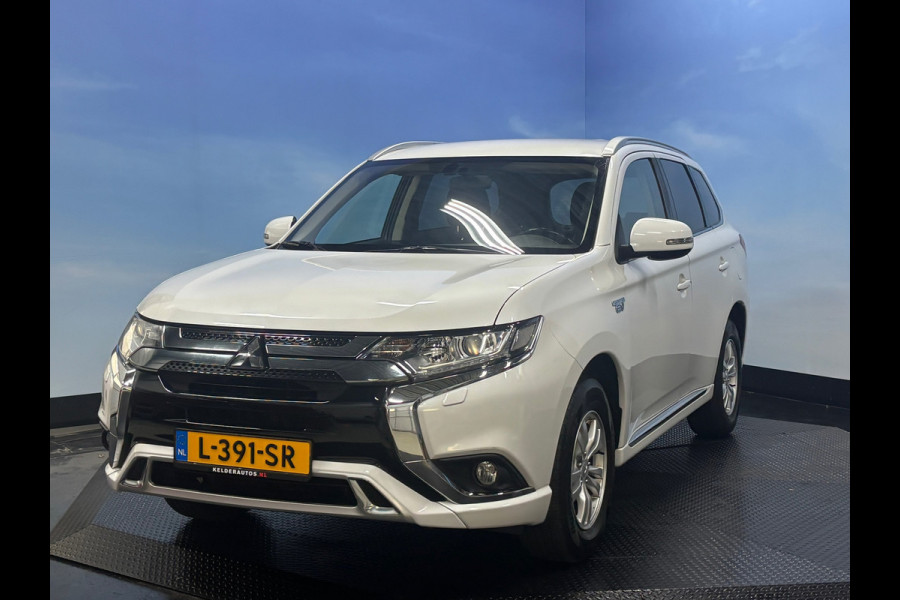 Mitsubishi Outlander 2.4 PHEV Pure Clima | Cruise | Camera | Trekhaak | Stoelverwarming