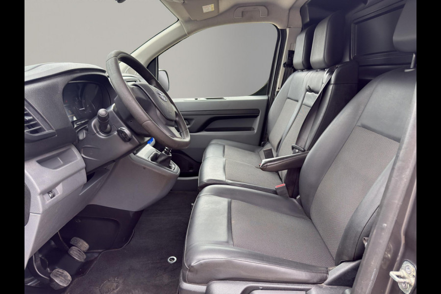 Toyota ProAce Worker 2.0 D-4D Cool Comfort Long 3-zits | L+R Schuifdeur | Airco | Parksensors | Cruise |
