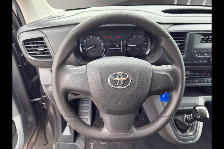 Toyota ProAce Worker 2.0 D-4D Cool Comfort Long 3-zits | L+R Schuifdeur | Airco | Parksensors | Cruise |
