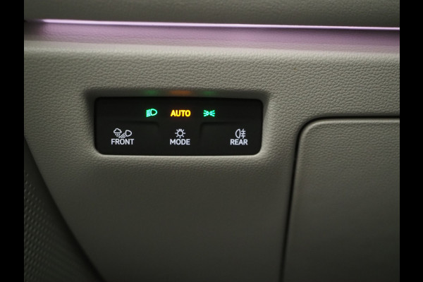 Volkswagen Passat Variant 1.5 eHybrid Elegance 204PK | 5 Jaar Garantie | Panoramadak | Leder/Alcantara | Massage | Trekhaak | HUD | Keyless | Sfeerlicht