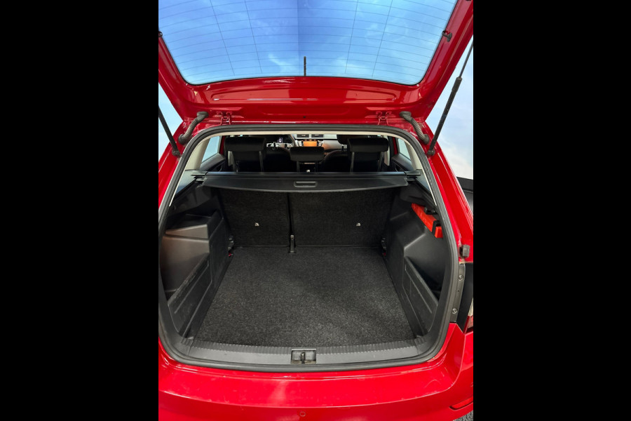 Škoda Fabia Combi 1.0 TSI Business Edition Navi | Clima | Cruise | PDC | Trekhaak