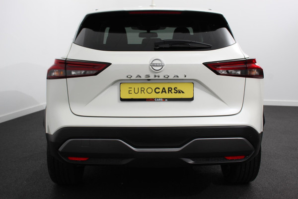 Nissan QASHQAI 1.3 MHEV Xtronic N-Connecta Navigatie Climate Control Camera 360 Led Led Verwarmde voorstoelen Adaptive Cruise Control Lichtmetalen velgen