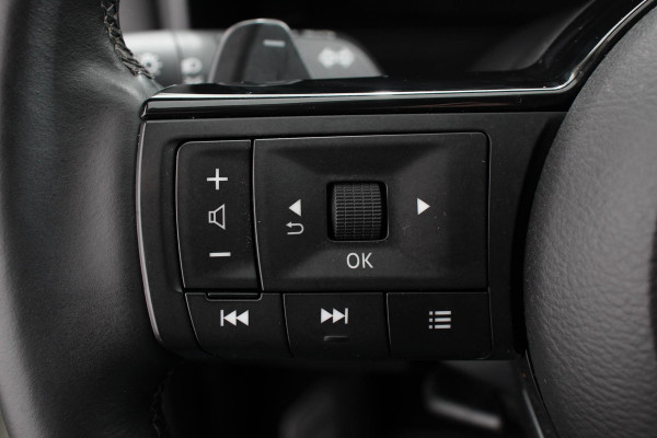 Nissan QASHQAI 1.3 MHEV Xtronic N-Connecta Navigatie Climate Control Camera 360 Led Led Verwarmde voorstoelen Adaptive Cruise Control Lichtmetalen velgen