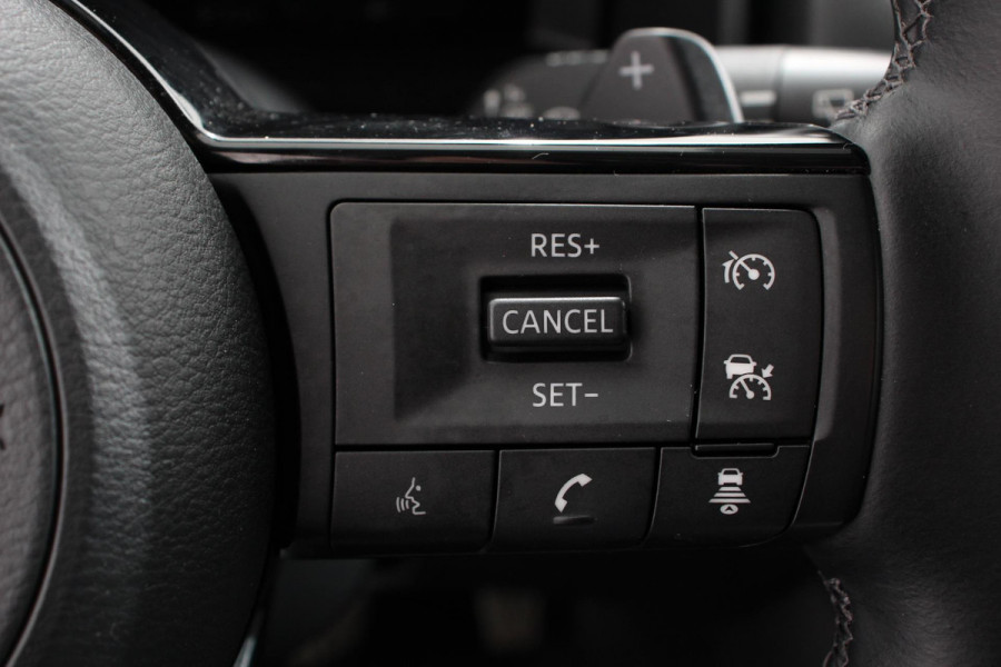 Nissan QASHQAI 1.3 MHEV Xtronic N-Connecta Navigatie Climate Control Camera 360 Led Led Verwarmde voorstoelen Adaptive Cruise Control Lichtmetalen velgen