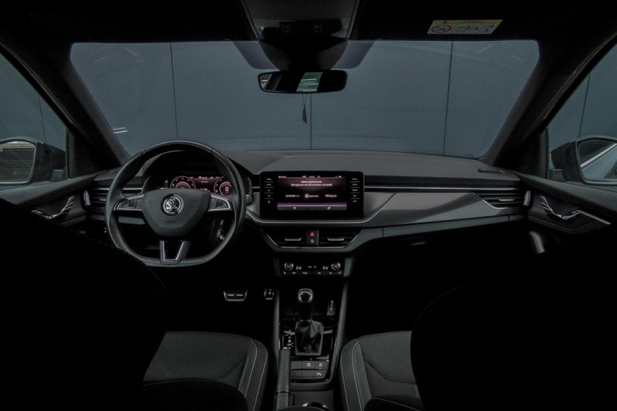 Škoda Kamiq 1.0 TSI Sport Business Edition| Trekhaak | Apple carplay/Android auto | Elektrische stoelverstelling | Stoelverwarming