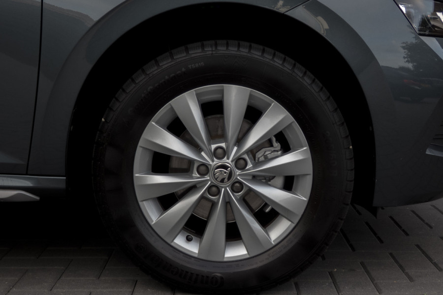 Škoda Kamiq 1.0 TSI Sport Business Edition| Trekhaak | Apple carplay/Android auto | Elektrische stoelverstelling | Stoelverwarming