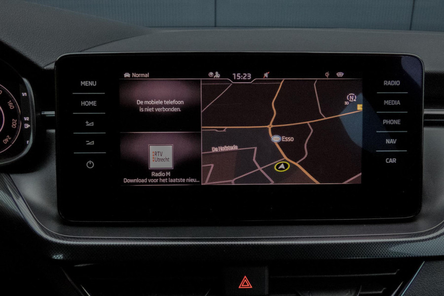 Škoda Kamiq 1.0 TSI Sport Business Edition| Trekhaak | Apple carplay/Android auto | Elektrische stoelverstelling | Stoelverwarming