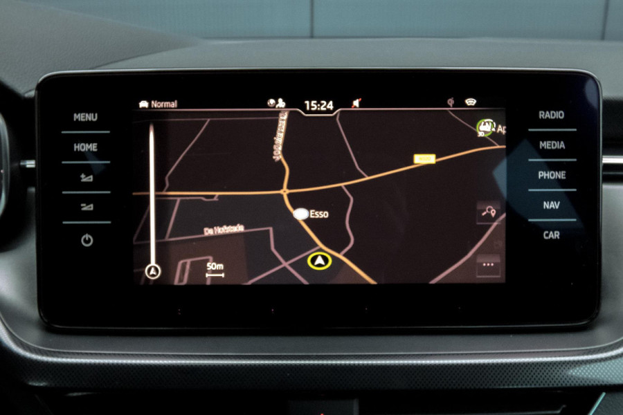 Škoda Kamiq 1.0 TSI Sport Business Edition| Trekhaak | Apple carplay/Android auto | Elektrische stoelverstelling | Stoelverwarming