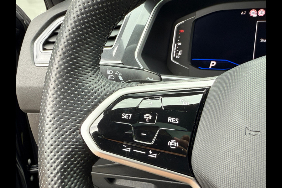 Volkswagen Tiguan Allspace 1.5 TSI DSG R-Line 7Pers FACELIFT PANO|Stuurver|Dealer Onderhouden