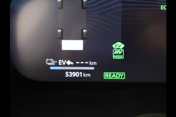 Toyota RAV4 2.5 Plug-in Hybrid AWD Bi-Tone Plus | 1500 KG trekgewicht | JBL Audio | Schuif-/Kanteldak | Stoelverwarming & ventilatie | Memory Seats |