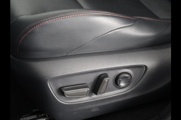 Toyota RAV4 2.5 Plug-in Hybrid AWD Bi-Tone Plus | 1500 KG trekgewicht | JBL Audio | Schuif-/Kanteldak | Stoelverwarming & ventilatie | Memory Seats |