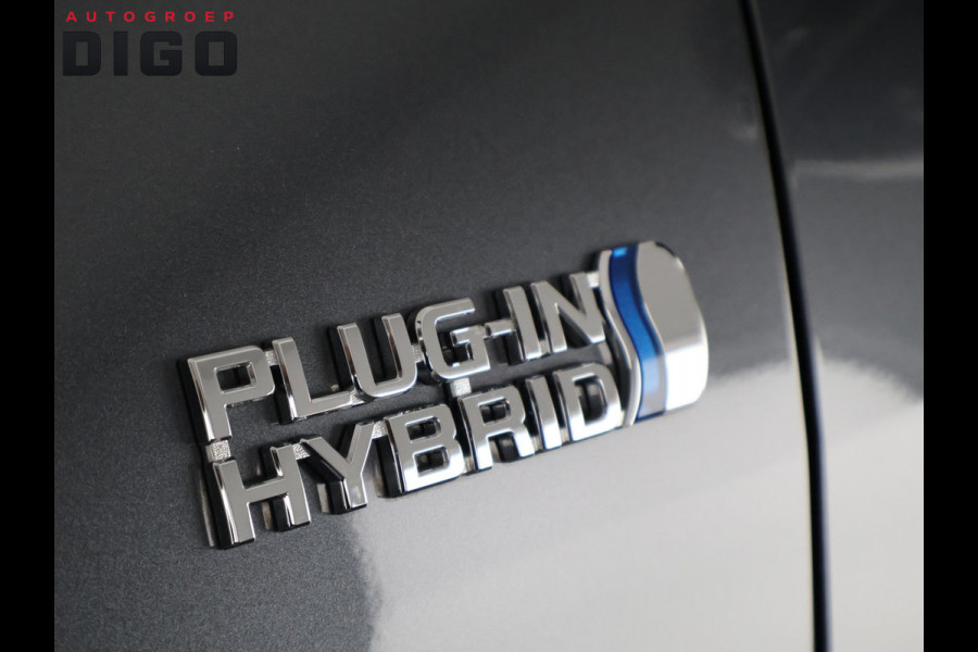 Toyota RAV4 2.5 Plug-in Hybrid AWD Bi-Tone Plus | 1500 KG trekgewicht | JBL Audio | Schuif-/Kanteldak | Stoelverwarming & ventilatie | Memory Seats |