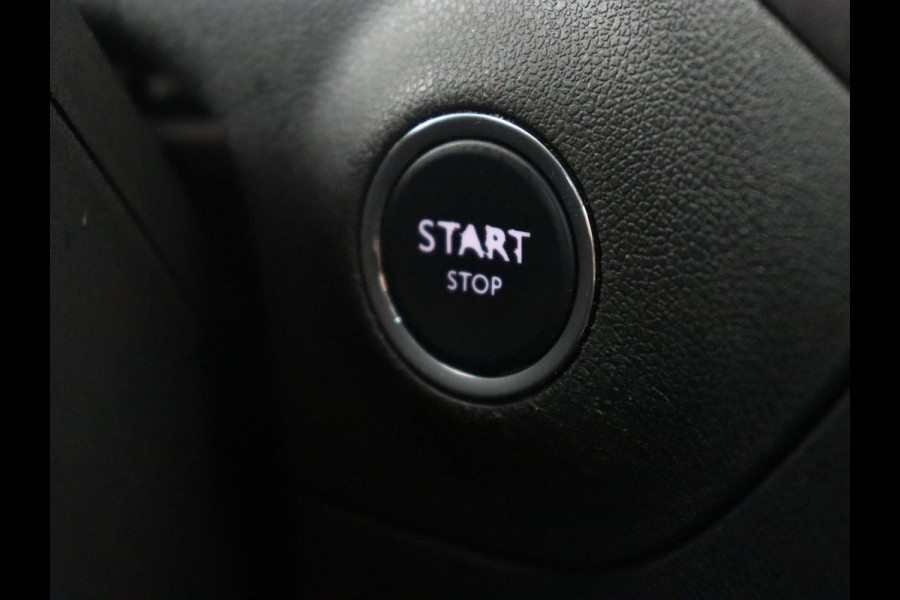 Opel Crossland X 1.2 Turbo Innovation | Cruise control | Stuur/stoel verwarming | Camera | Park assist | Trekhaak | Head-up | Carplay