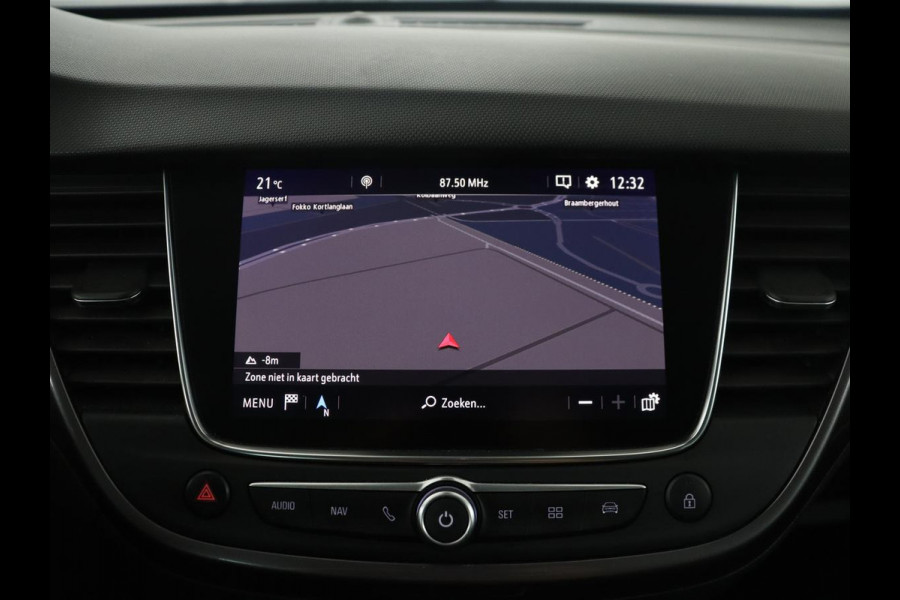 Opel Crossland X 1.2 Turbo Innovation | Cruise control | Stuur/stoel verwarming | Camera | Park assist | Trekhaak | Head-up | Carplay