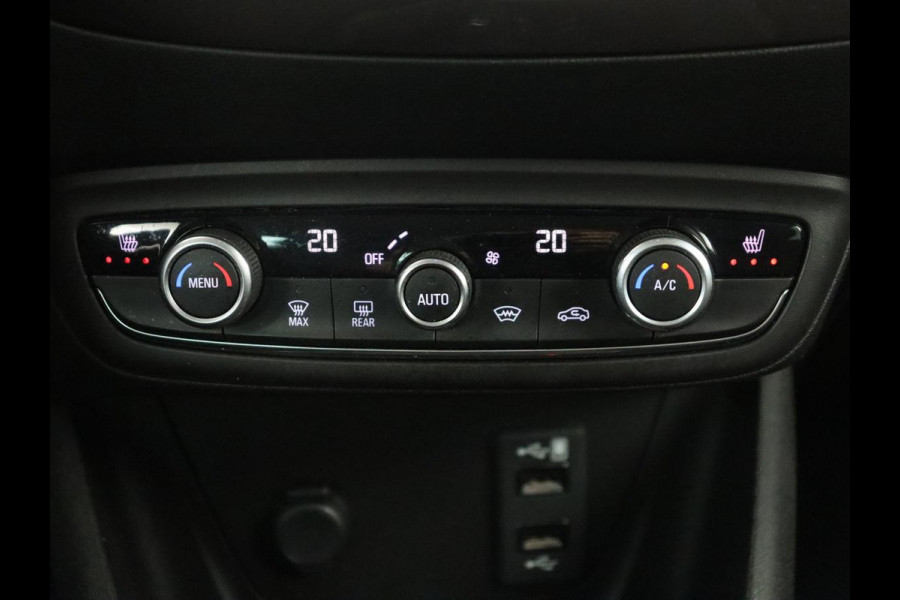 Opel Crossland X 1.2 Turbo Innovation | Cruise control | Stuur/stoel verwarming | Camera | Park assist | Trekhaak | Head-up | Carplay